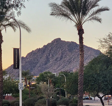 Camelback Mountain: A Scenic Hiking Destination in Phoenix