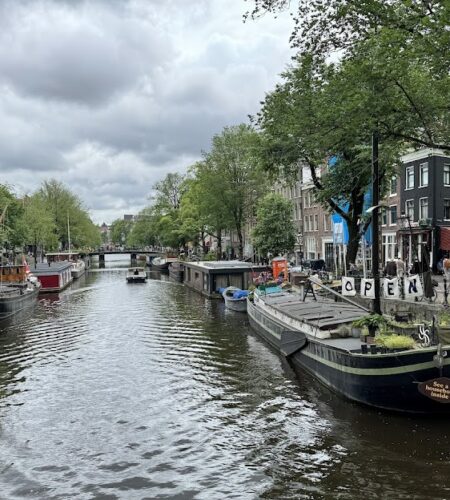 The Jordaan: Amsterdam’s Charming and Historic Neighborhood