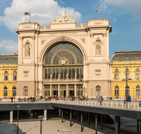 Budapest Keleti Railway Station (Keleti Pályaudvar):