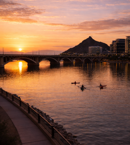Tempe Town Lake: Complete Visitor Guide (Best Loop Walk, Boating Permits, Parking & Light Rail)